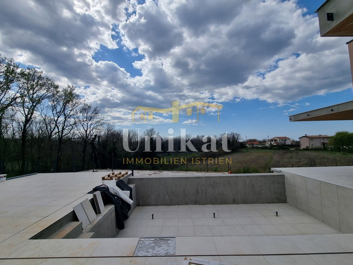 Casa nei dintorni di Višnjan - 4 camere da letto e piscina